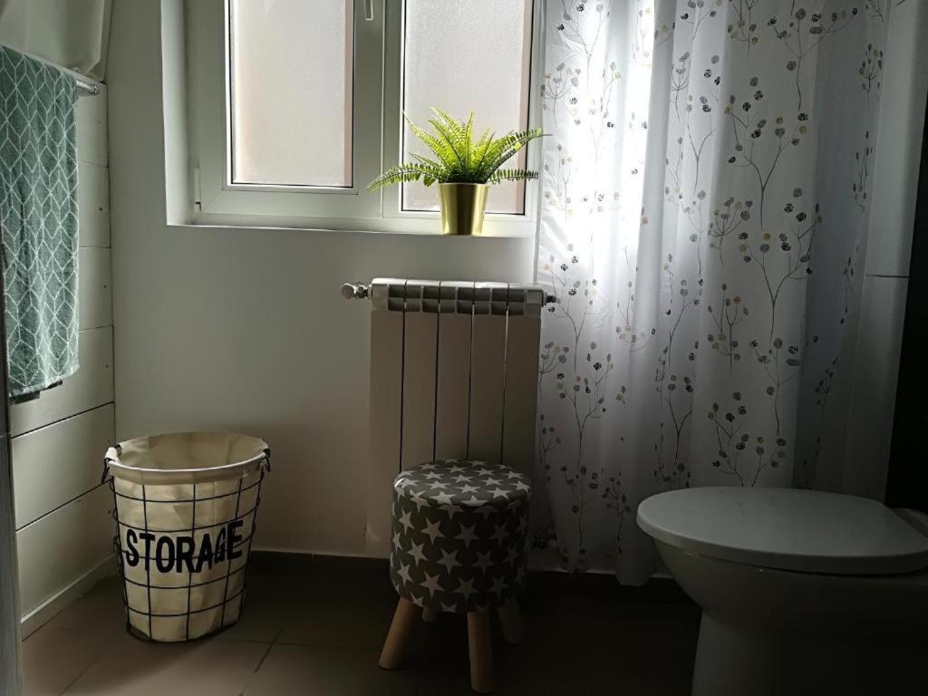 Guesthouse Smart Bukares Bagian luar foto
