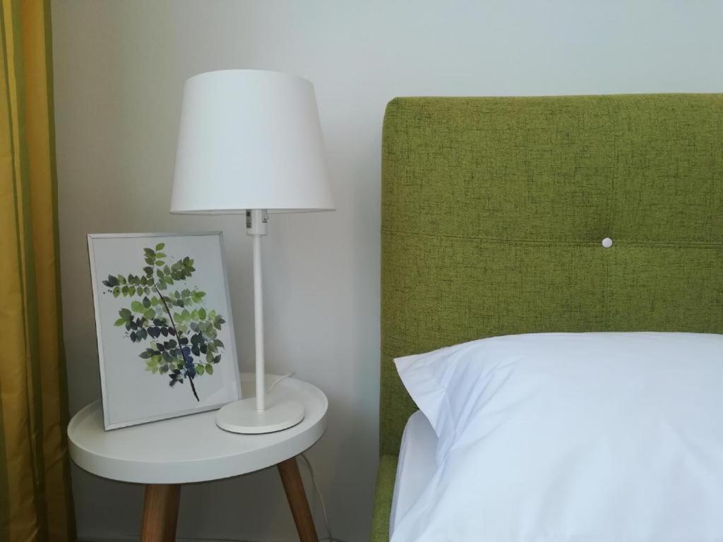 Guesthouse Smart Bukares Bagian luar foto