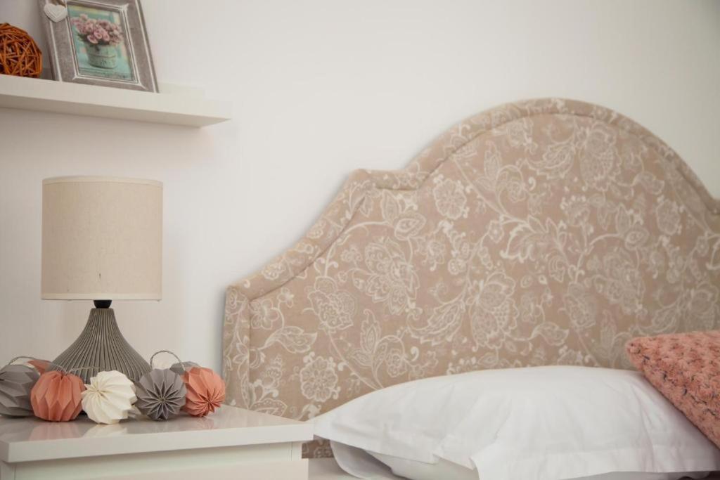 Guesthouse Smart Bukares Bagian luar foto